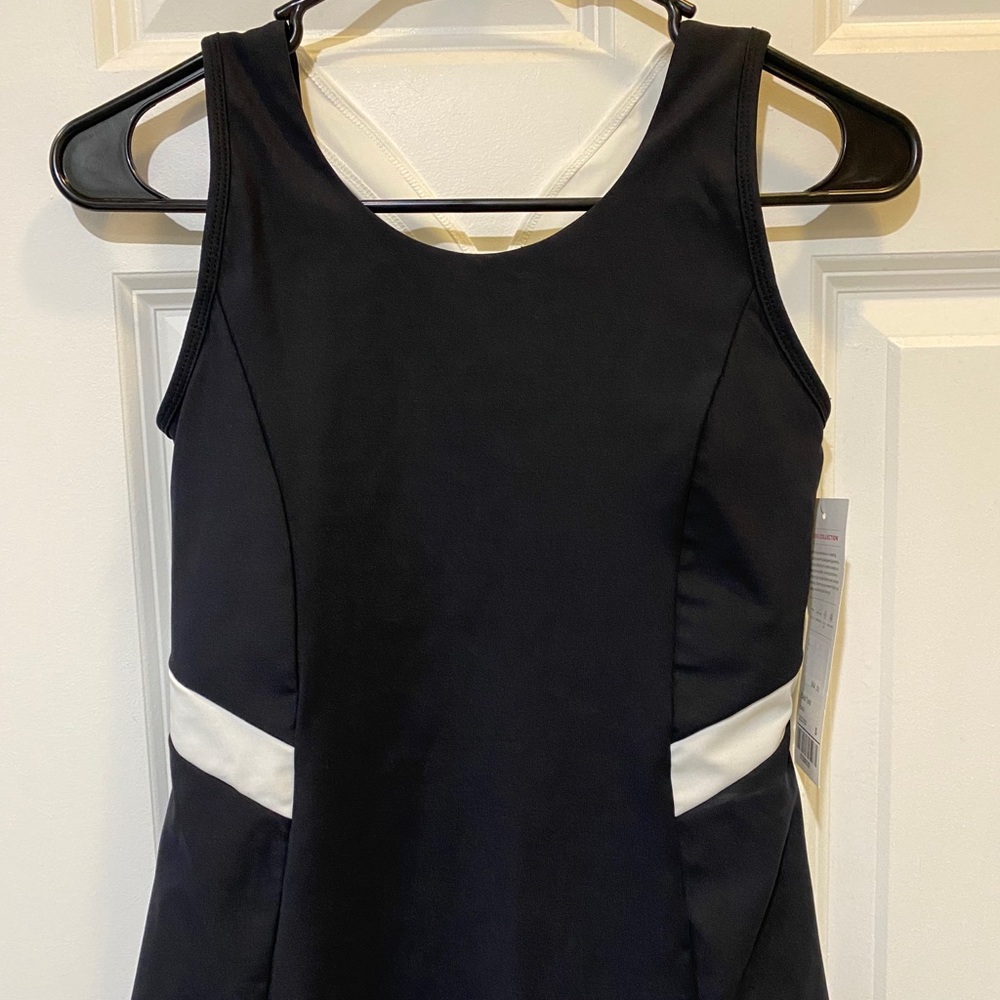 Women’s workout tank